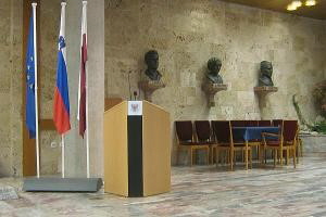 GOVORNISKI PULT SUCCESS RABA 27